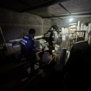 Operação Panaceia: PCGO fecha fábricas clandestinas e prende 29 em esquema de medicamentos falsificados