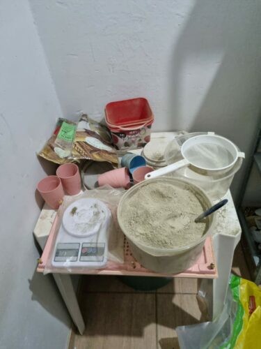 Operação Panaceia: PCGO fecha fábricas clandestinas e prende 29 em esquema de medicamentos falsificados