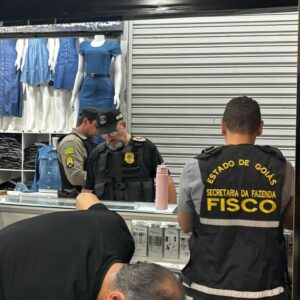 Receita Estadual e PMGO realizam operação na Região da 44 contra sonegação fiscal e concorrência desleal