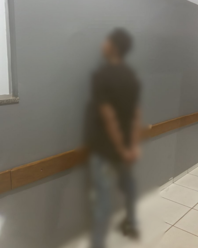 PCGO apreende adolescentes ligados a organização criminosa durante cumprimento de mandados