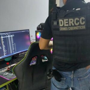 PCGO cumpre mandado em Anápolis contra racismo praticado em rede social