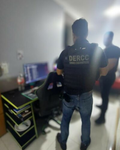 PCGO cumpre mandado em Anápolis contra racismo praticado em rede social