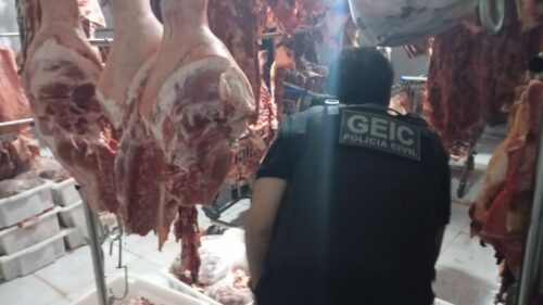 PCGO prende dono de açougue em Luziânia por receptação de carga de carne furtada e venda irregular