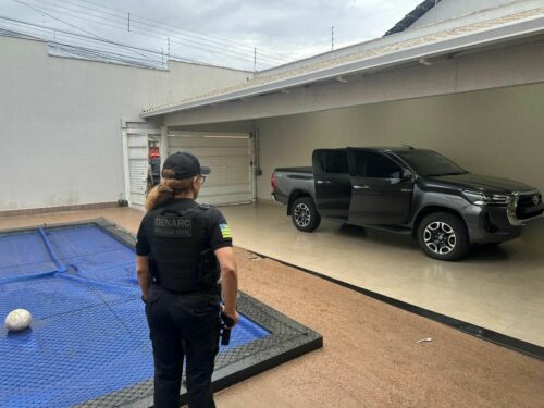 PCGO prende família dedicada ao tráfico de drogas e lavagem de dinheiro e bloqueia mais de R$ 4 milhões