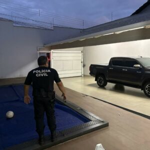 PCGO prende família dedicada ao tráfico de drogas e lavagem de dinheiro e bloqueia mais de R$ 4 milhões