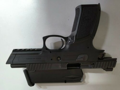 PCGO prende família dedicada ao tráfico de drogas e lavagem de dinheiro e bloqueia mais de R$ 4 milhões