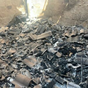 PCGO prende homem e busca dois foragidos por incendiar casa de mulher em Santa Helena após separação familiar