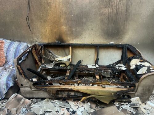 PCGO prende homem e busca dois foragidos por incendiar casa de mulher em Santa Helena após separação familiar