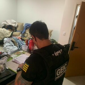 PCGO prende homem por furto de joais avaliadas em aproximadamente R$ 10 mil reais