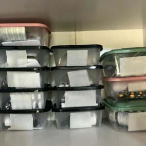 PCGO prende sócio e funcionários de clínica clandestina que mantinha pacientes em cárcere privado