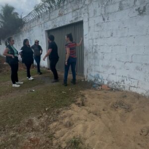 PCGO prende sócio e funcionários de clínica clandestina que mantinha pacientes em cárcere privado