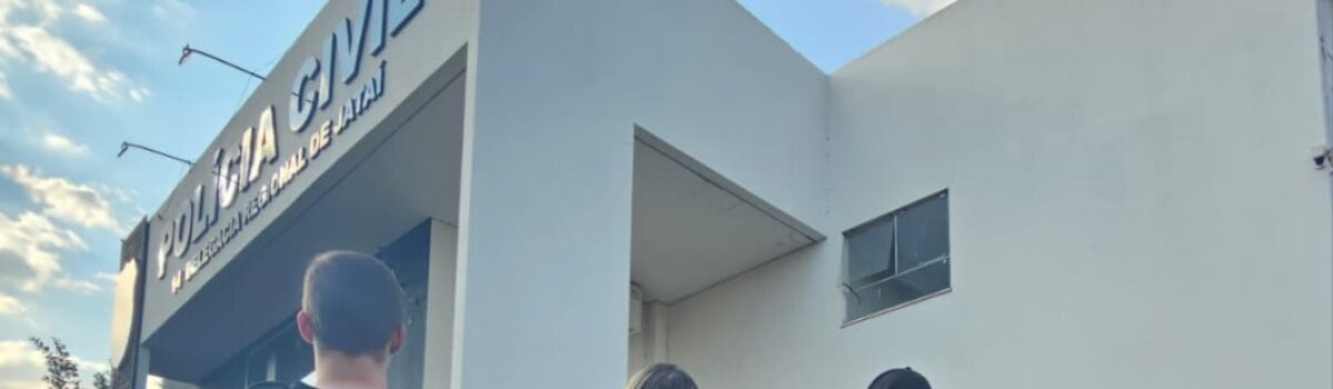 PCGO prende autor de furto de veículo em Jataí; suspeito usava carro roubado para ir ao Fórum