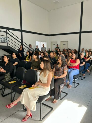 PCGO promove palestra sobre saúde mental em alusão ao Setembro Amarelo