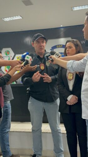 PCGO realiza coletiva de imprensa e apresenta detalhes da prisão de suspeito de crimes em série em Rio Verde