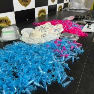 Polícia Civil interdita boate usada para o tráfico de drogas e exploração sexual em Luziânia; pessoas da mesma família foram presos