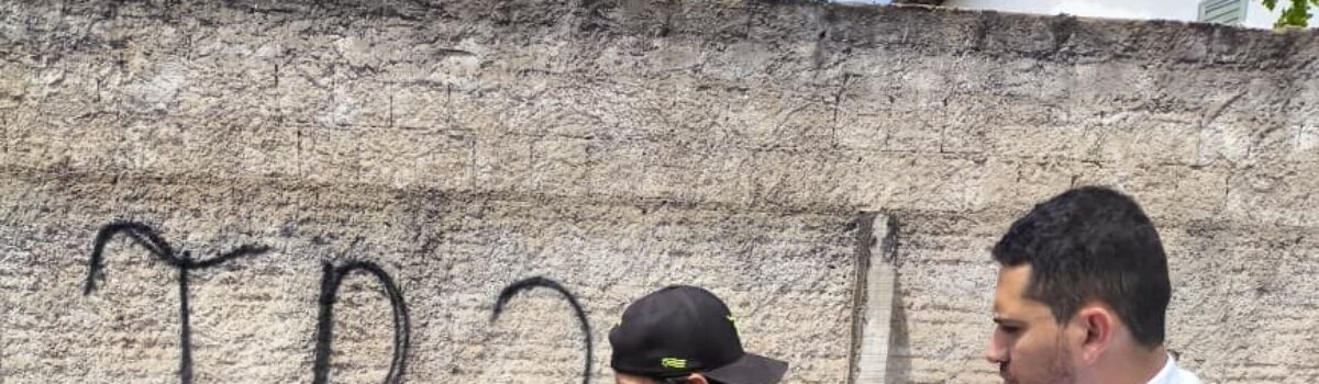 Polícia Civil resgata cachorro vítima de maus-tratos e aves criadas em cativeiro em Caldas Novas