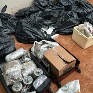 ‘Forasteiros’: PCGO desarticula megaorganização criminosa, apreende 300 kg de drogas e desmonta laboratório na Bahia