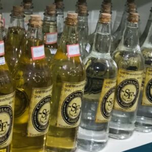 Operação Metanol: PCGO, forças de segurança e órgãos municipais apreendem dezenas de bebidas vencidas em Uruaçu