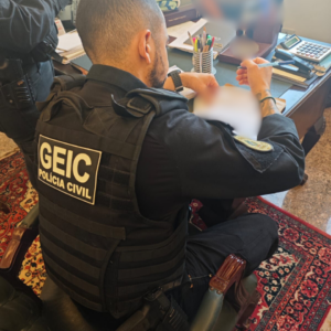 PCGO cumpre mandados em endereços ligados a associação criminosa composta por membros da mesma família