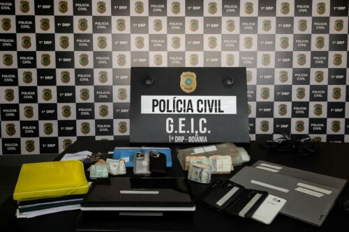 PCGO cumpre mandados em endereços ligados a associação criminosa composta por membros da mesma família