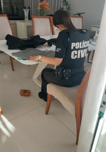 PCGO cumpre mandados em endereços ligados a associação criminosa composta por membros da mesma família