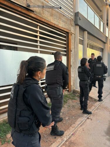 PCGO deflagra operação ‘Five Fingers’ contra grupo especializado em furtos a lojas de shoppings