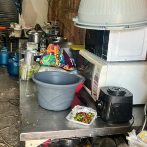 PCGO fecha fábrica clandestina de alimentos em Goiânia