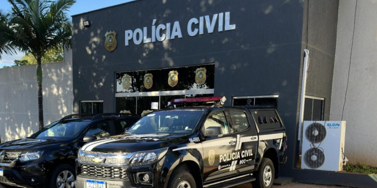 PCGO prende falsa cartomante acusada de extorquir mais de R$ 80 mil de idoso em Goianésia