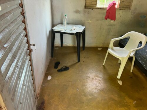 PCGO prende homem por maus tratos contra o próprio irmão com quadro de esquizofrenia em Luziânia