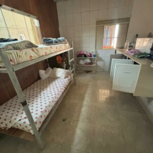 PCGO prende responsável por centro de reabilitação irregular e apreende medicamentos em operação integrada em Valparaíso