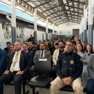 PCGO realiza cerimônia de revitalização da Central Geral de Flagrantes de Goiânia e homenageia policiais civis