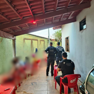 Polícia Civil cumpre mandados e prende suspeitos de cárcere privado e tortura em Uruaçu