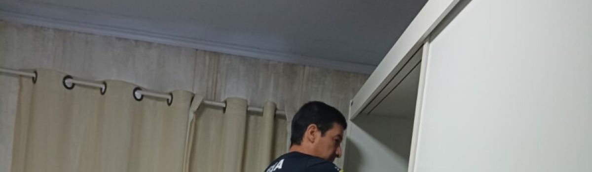 Polícia Civil prende homem por porte ilegal de arma após ameaçar ex-companheira em Valparaíso