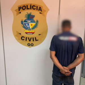 Polícia Civil prende suspeito de ameaçar companheira e roubar amigo da vítima em Bela Vista de Goiás