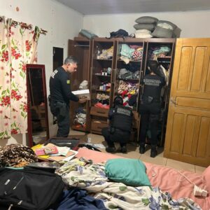 PCGO deflagra Opera&ccedil;&atilde;o Inimigo &Iacute;ntimo e prende tr&ecirc;s pessoas por furtar R$ 116 mil de idosos em Itumbiara