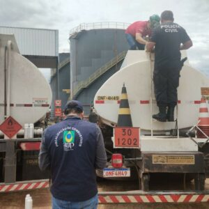 PCGO e ANP realizam fiscalização de combustíveis no polo petrolífero de Senador Canedo