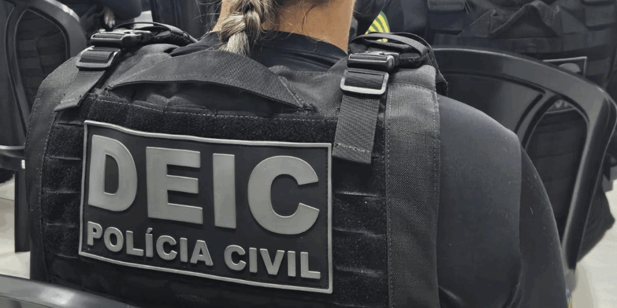 PCGO e PCDF cumprem mandado contra investigado que enviou mensagens de ódio e tentou acessar Embaixada dos EUA com mala em Brasília