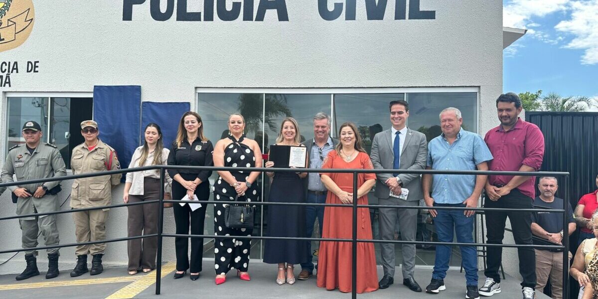 Coordenador regional de educação de Goiânia visita o Instituto de Identificação