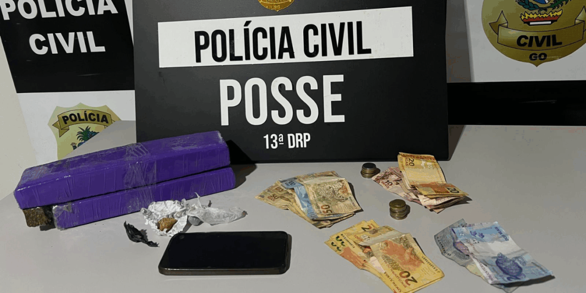 Polícia Civil apreende tabletes de maconha e prende três homens por  tráfico de drogas  e associação para o tráfico em Posse 