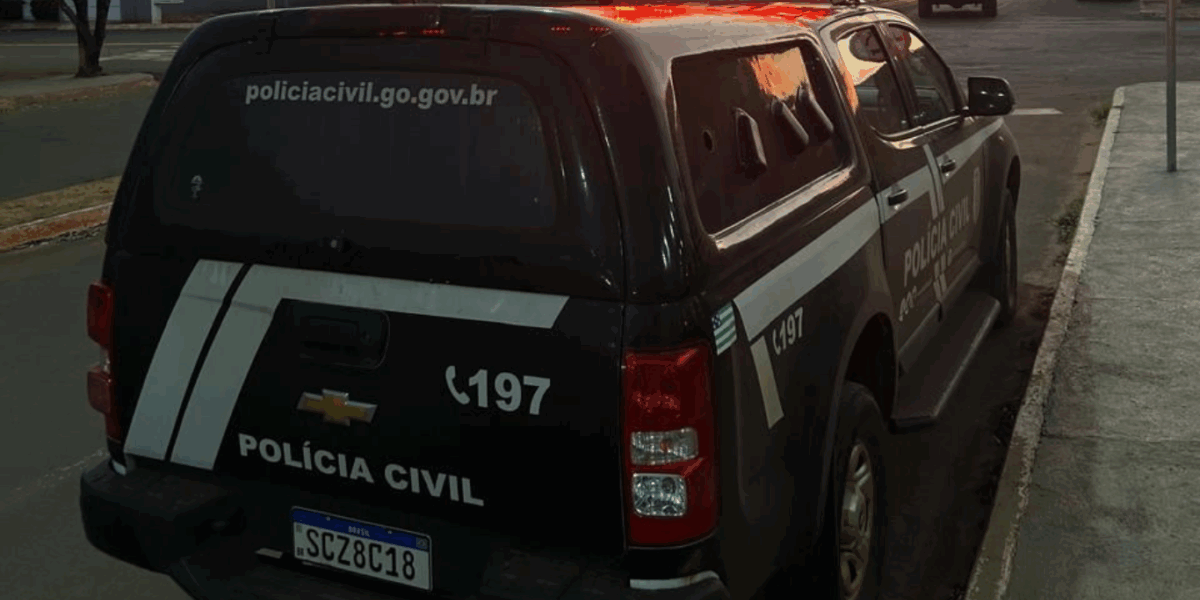 PCGO apreende drogas, arma de fogo e dinheiro durante cumprimento de mandado de busca em investigação por tráfico em Mineiros
