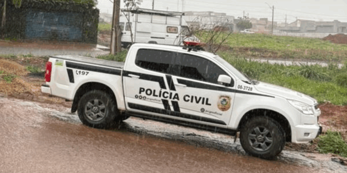 PCGO cumpre mandado e prende homem por descumprimento de medida protetiva em São Miguel do Araguaia