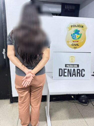 PCGO e PCMT prendem em Goiânia foragida que movimentou mais de R$ 3 milhões para organização criminosa