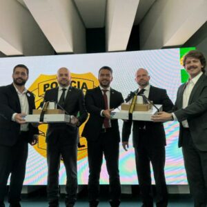 PCGO recebe mais de 170 kits biométricos e novos veículos para intensificar o serviço de identificação humana