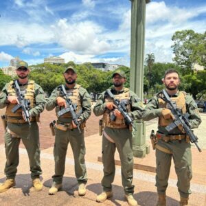 Governo de Goi&aacute;s entrega novo helic&oacute;ptero &agrave; Pol&iacute;cia Civil em solenidade oficial