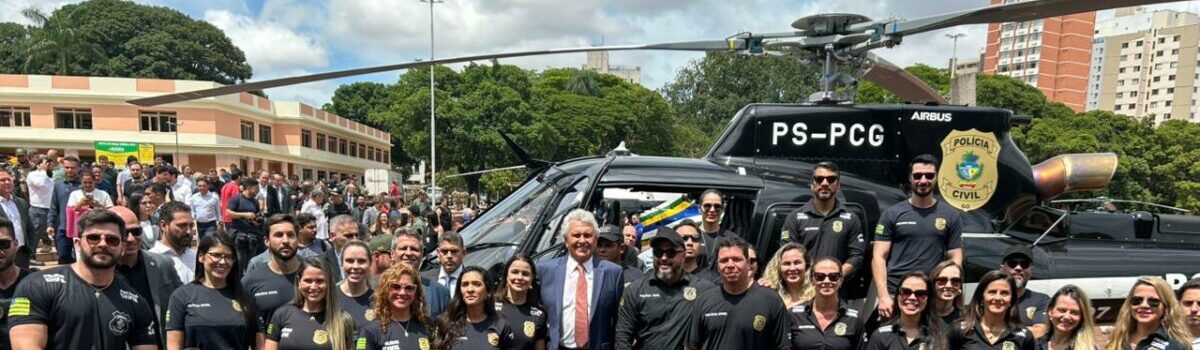 Governo de Goiás entrega novo helicóptero à Polícia Civil em solenidade oficial