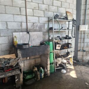 PCGO cumpre mandados de busca e apreensão em investigação de furto de peças de caminhões