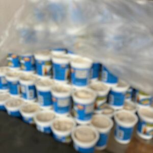 PCGO fecha f&aacute;brica clandestina de alimentos e retira mais de 1,4 tonelada de produtos impr&oacute;prios do mercado em Goi&acirc;nia