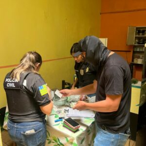 PCGO prende fam&iacute;lia em Posse por tr&aacute;fico de drogas, associa&ccedil;&atilde;o para o tr&aacute;fico e posse irregular de arma de fogo
