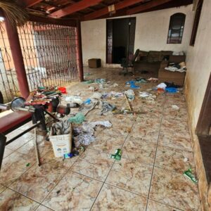 PCGO prende homem por maus tratos a c&atilde;es em Goi&acirc;nia