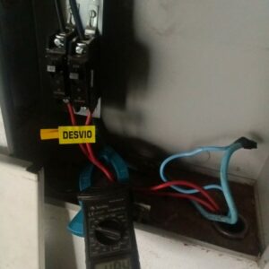 PCGO prende investigado por furto de energia el&eacute;trica em Goi&acirc;nia